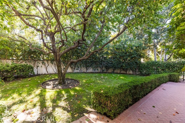 Drew Fenton | 12386 Ridge Circle Los Angeles CA | MLS: 7461682