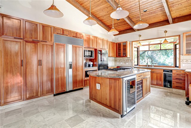 Detail Gallery Image 10 of 23 For 4931 Webb Canyon Rd, Claremont,  CA 91711 - 4 Beds | 4/1 Baths