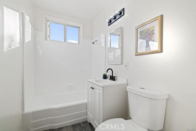3343 Roseview Avenue, Los Angeles CA: https://media.crmls.org/medias/166b675f-49c7-43c4-ba5f-d6881c579e3b.jpg