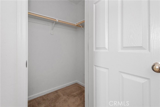 Detail Gallery Image 40 of 58 For 17 Medieval St, Merced,  CA 95341 - 4 Beds | 2/1 Baths