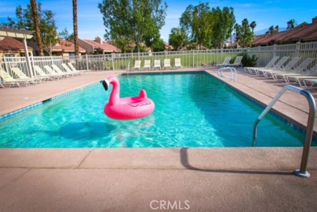 Detail Gallery Image 14 of 15 For 40595 Preston, Palm Desert,  CA 92211 - 2 Beds | 2 Baths