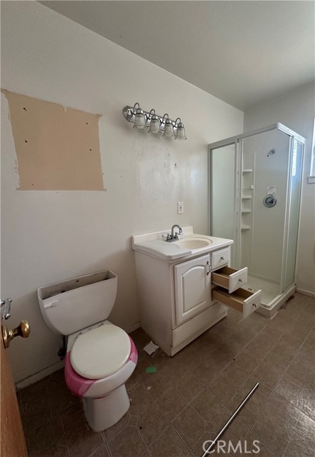 Detail Gallery Image 9 of 9 For 1005 N Alice Ave, Rialto,  CA 92376 - 3 Beds | 2 Baths