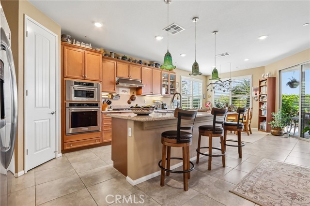 5562 Corte Portico, Hemet, CA 92545 photo 8