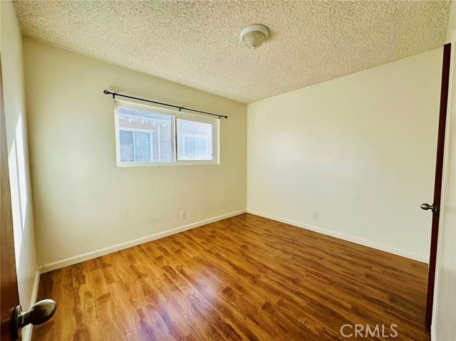Detail Gallery Image 7 of 9 For 933 N Alameda Ave #6,  Azusa,  CA 91702 - 2 Beds | 1 Baths