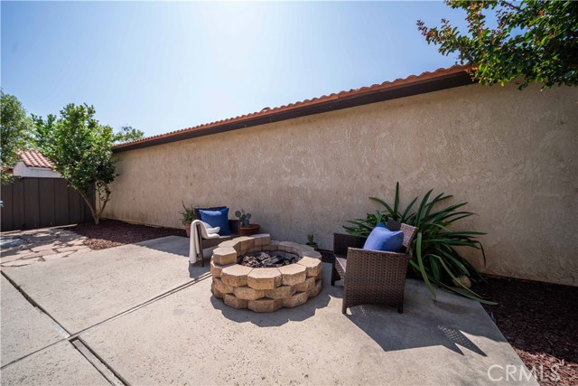 10 Windrow, Irvine CA: https://media.crmls.org/medias/166d4eb0-84fd-4827-80be-e6e956e93d9f.jpg
