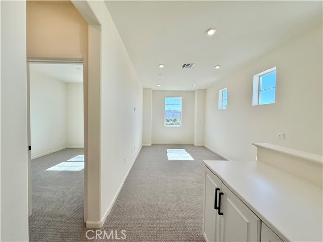 Detail Gallery Image 16 of 22 For 16365 Sandpiper Ave, Chino,  CA 91708 - 3 Beds | 3 Baths