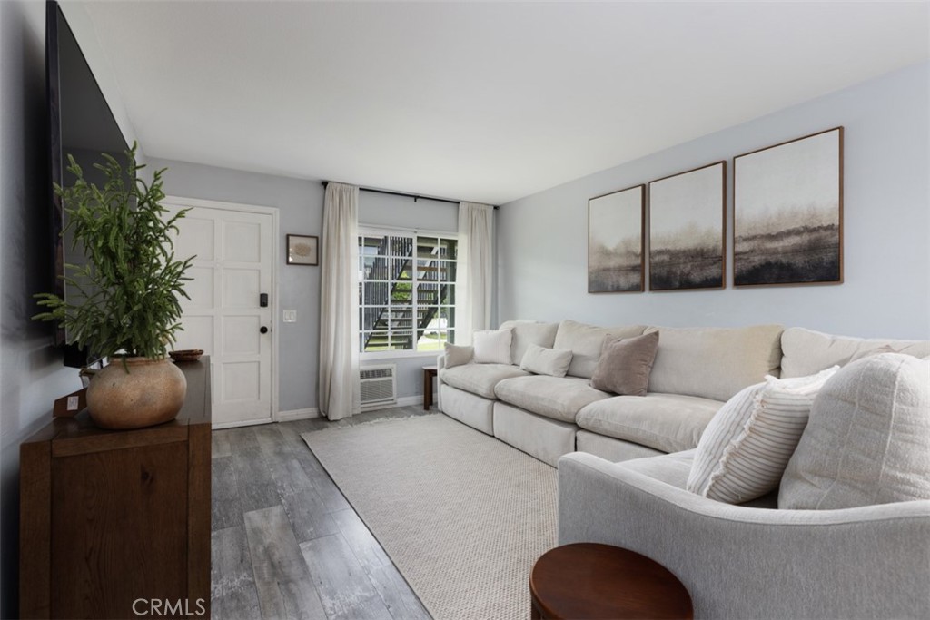 7100 Cerritos Avenue #85