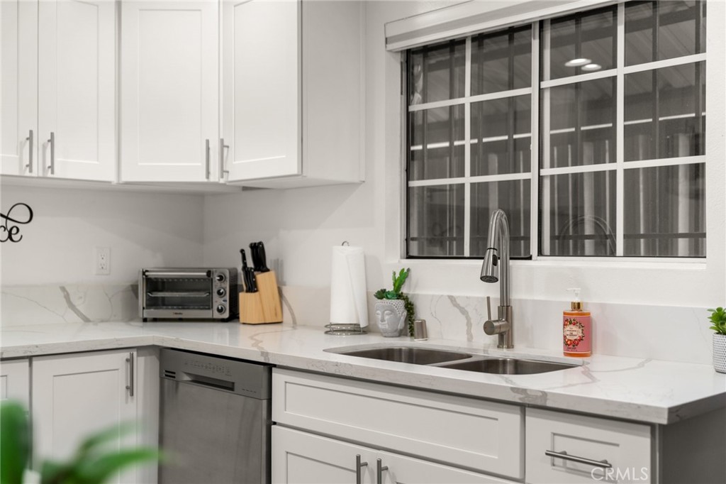 MLS #DW25269749 image #31