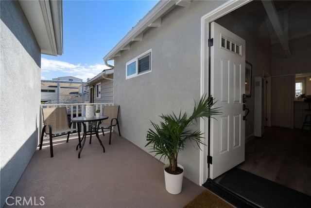 Detail Gallery Image 6 of 8 For 216 Agate Ave #1/2,  Newport Beach,  CA 92662 - 1 Beds | 1 Baths