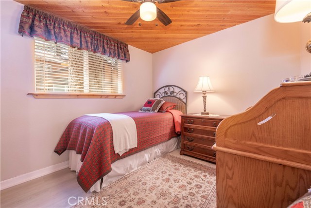 Detail Gallery Image 28 of 60 For 41318 Oak St, Big Bear Lake,  CA 92315 - 2 Beds | 1/1 Baths