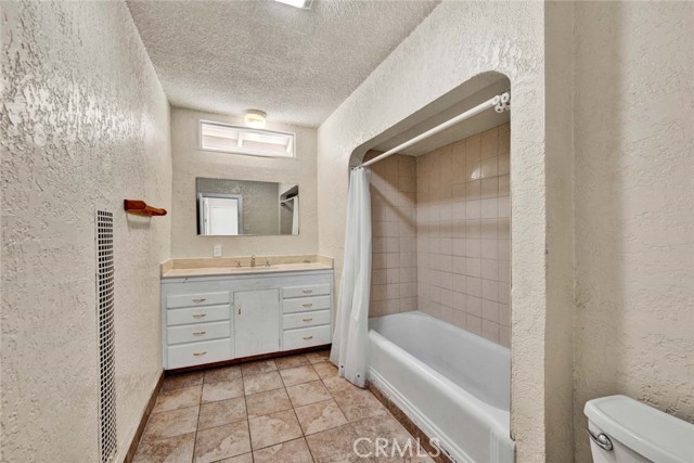 Detail Gallery Image 14 of 23 For 1769 Deerview St, Glendora,  CA 91740 - 3 Beds | 2 Baths