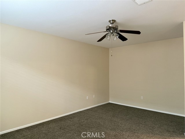 241 Carner Lane, Hemet CA: https://media.crmls.org/medias/16727343-5800-4964-a689-574fd9eeacaf.jpg