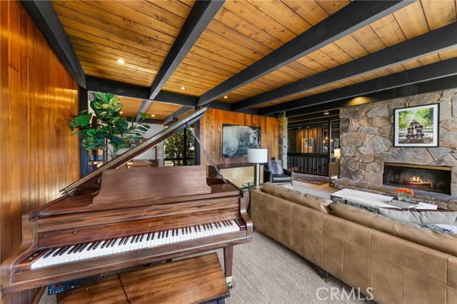 Detail Gallery Image 8 of 48 For 780 Singing Vista, El Cajon,  CA 92019 - 4 Beds | 3/1 Baths