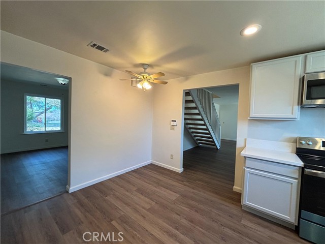 Detail Gallery Image 17 of 44 For 290 Daffodil, Nipomo,  CA 93444 - 5 Beds | 3/1 Baths