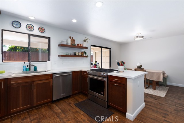 1216 Shady Glen Court, Santa Maria CA: https://media.crmls.org/medias/16746742-f448-49bd-8e8e-d71948e3ecd7.jpg