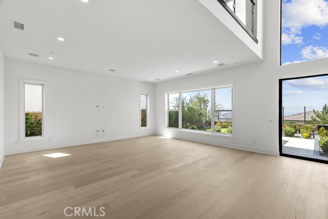 20434 W Albion Way, Porter Ranch CA: https://media.crmls.org/medias/16746c1f-4389-431d-acfe-87e28ed729af.jpg