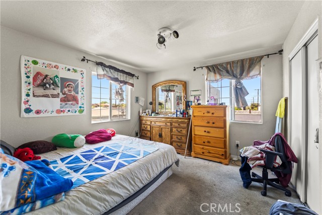 730 W 52 Place, Los Angeles CA: https://media.crmls.org/medias/1674dfd5-340a-46a8-b00d-23da4e453a5f.jpg