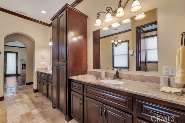 Detail Gallery Image 48 of 66 For 25340 Twin Oaks Pl, Valencia,  CA 91381 - 5 Beds | 5/2 Baths