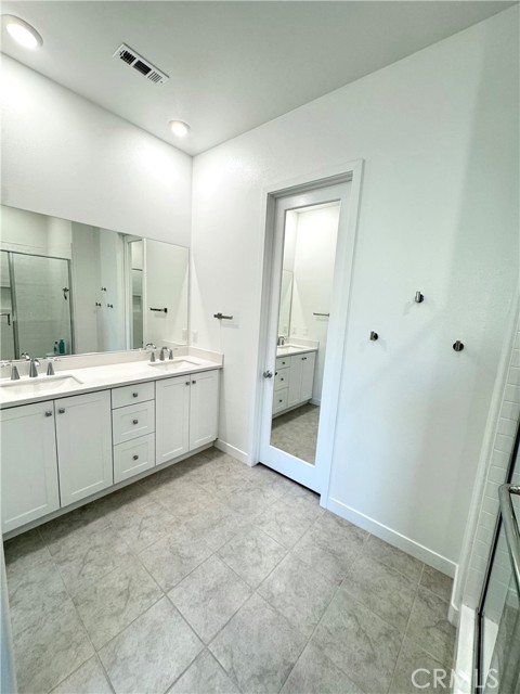 Detail Gallery Image 7 of 12 For 26958 Sandbar Willow Pl #301,  Valencia,  CA 91381 - 3 Beds | 2 Baths