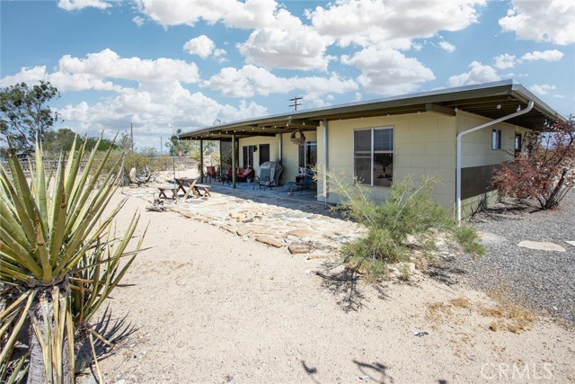 Detail Gallery Image 17 of 27 For 64525 Winters Rd, Joshua Tree,  CA 92252 - 1 Beds | 1 Baths