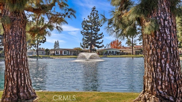 Detail Gallery Image 28 of 33 For 14010 Lake Glen Dr #47,  La Mirada,  CA 90638 - 2 Beds | 2 Baths