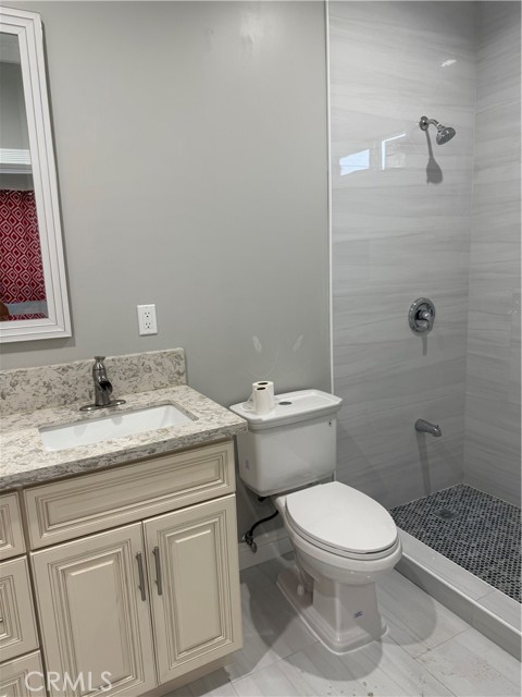 Detail Gallery Image 9 of 12 For 578 Lauresa, Hemet,  CA 92544 - 2 Beds | 3 Baths
