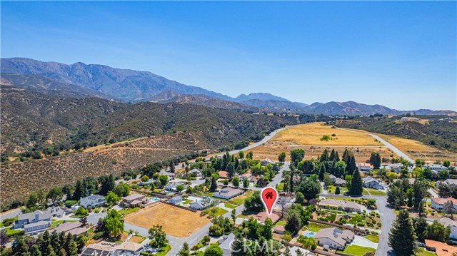 37581 Oak Mesa Drive, Yucaipa CA: https://media.crmls.org/medias/16763804-0a9e-4f6f-aa78-f914d7d2d5e7.jpg