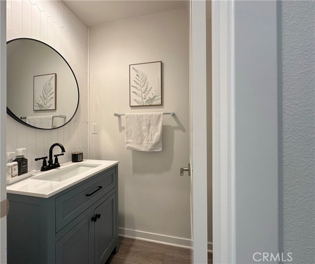 Image 6 of 28 For 4173 Horvath Street 104