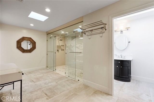 940 N Silent Ranch Drive, Glendora CA: https://media.crmls.org/medias/16773b04-ba7a-447f-b2ce-3b30da5b4caf.jpg