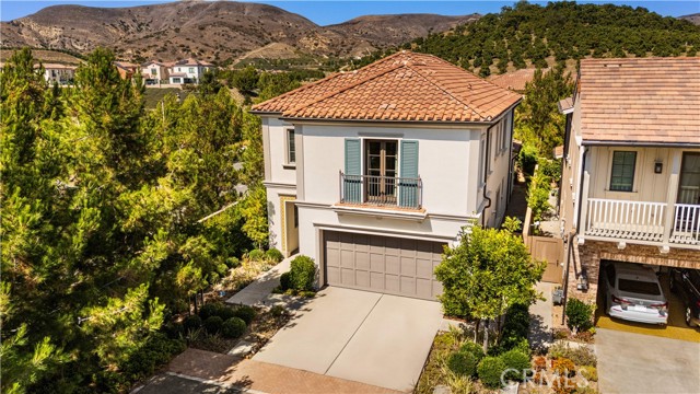 100 Viano, Irvine CA: https://media.crmls.org/medias/16776f0c-2e0b-4793-aa70-dddc99733ffc.jpg