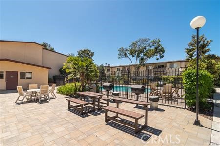 Detail Gallery Image 28 of 44 For 12200 Montecito Rd #D221,  Seal Beach,  CA 90740 - 2 Beds | 2 Baths