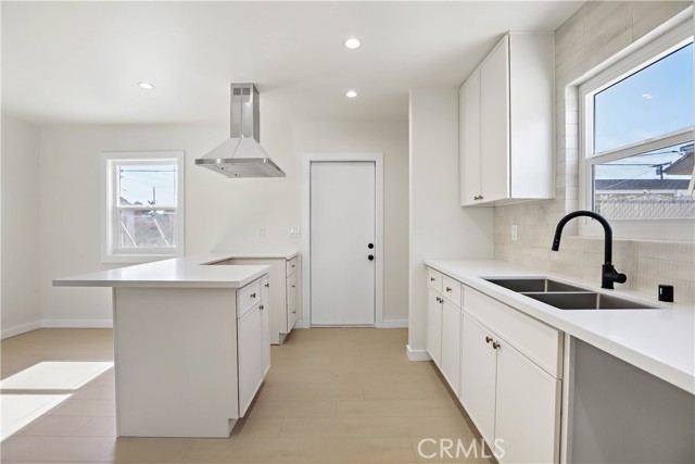 Detail Gallery Image 9 of 30 For 922 W School, Compton,  CA 90220 - 2 Beds | 1 Baths