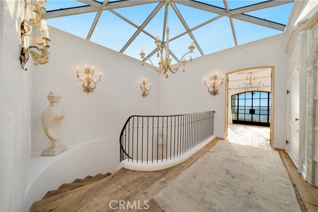 21 Strand Beach Drive, Dana Point CA: https://media.crmls.org/medias/167894a4-50bf-46af-827a-3858ff4ab32d.jpg