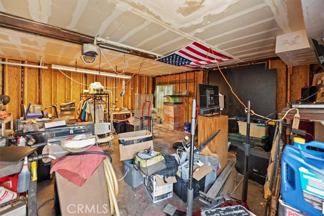 1218 S Sultana Avenue, Ontario CA: https://media.crmls.org/medias/1678e39d-0ca7-4528-83cc-eeac04ef7d3e.jpg