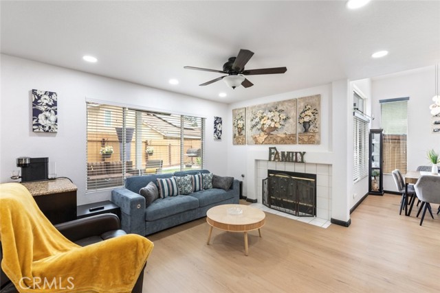 560 Shenandoah Road, Corona CA: https://media.crmls.org/medias/16799d9f-a999-4682-8151-22b9dc4cc619.jpg