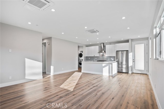 2321 Vanderbilt Lane, Redondo Beach, California 90278, 6 Bedrooms Bedrooms, ,2 BathroomsBathrooms,Residential,Sold,Vanderbilt,CV20231019