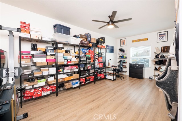 1586 W Mcwethy Street, Rialto CA: https://media.crmls.org/medias/1679f5e4-1e59-4f14-bc22-7e0e11396b40.jpg
