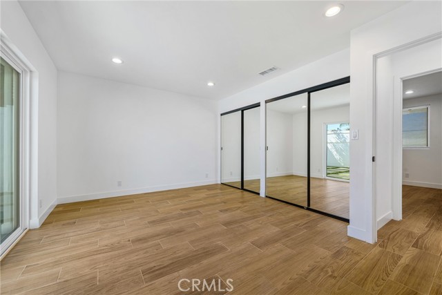 Detail Gallery Image 9 of 14 For 5706 Burnet Ave, Sherman Oaks,  CA 91411 - 3 Beds | 2 Baths