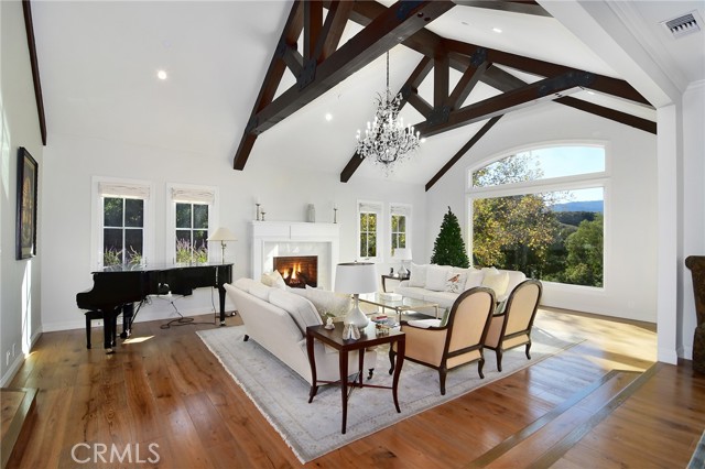 Detail Gallery Image 10 of 45 For 28600 Wagon Rd, Agoura Hills,  CA 91301 - 7 Beds | 7 Baths