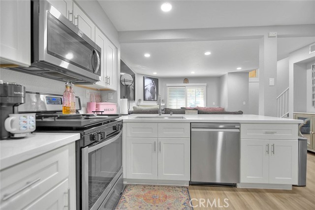 Detail Gallery Image 5 of 65 For 12415 Imperial #41,  Norwalk,  CA 90650 - 2 Beds | 2/1 Baths