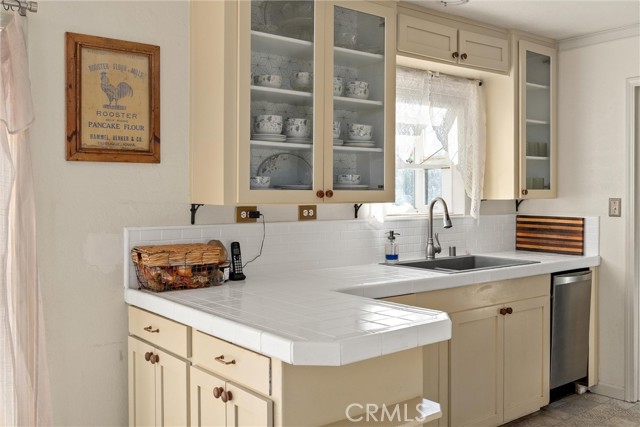 Detail Gallery Image 9 of 30 For 5805 Gradley, Paradise,  CA 95969 - 3 Beds | 2 Baths