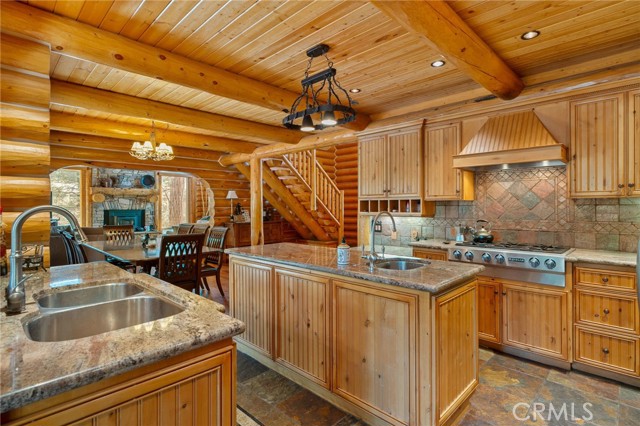 Detail Gallery Image 9 of 57 For 1947 Shady, Big Bear City,  CA 92314 - 5 Beds | 3/1 Baths