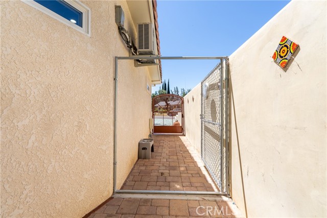 1002 Par Avenue, Paso Robles CA: https://media.crmls.org/medias/16810baa-457a-4311-8a60-7f8dd4f849e8.jpg