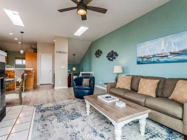271 Vista Del Mar, San Simeon CA: https://media.crmls.org/medias/16839ae7-dcb5-4613-9b17-faba9d210025.jpg