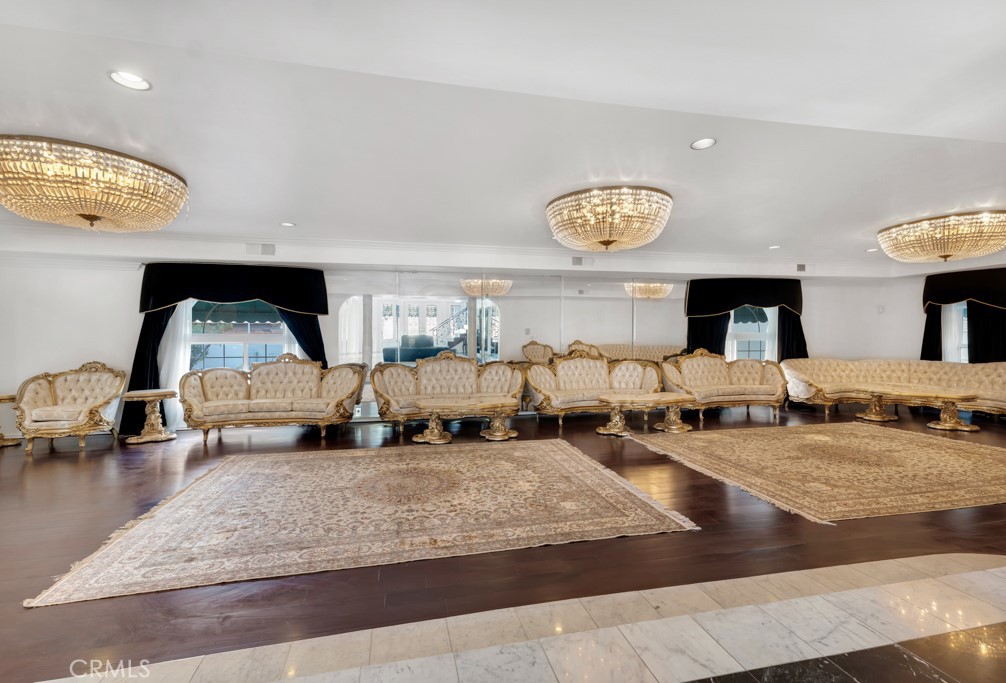 MLS #SR25236623 image #12