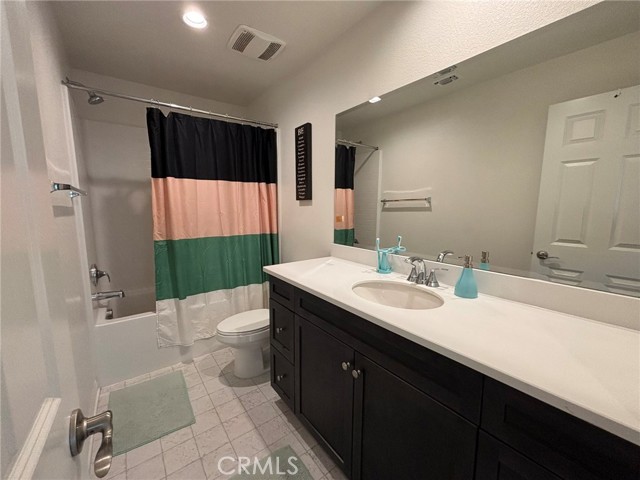 Detail Gallery Image 19 of 26 For 9605 Bonsai Ln, Riverside,  CA 92508 - 5 Beds | 3 Baths