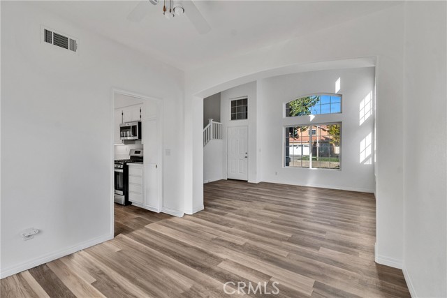 Detail Gallery Image 28 of 63 For 4314 Tornado, Palmdale,  CA 93552 - 3 Beds | 3 Baths