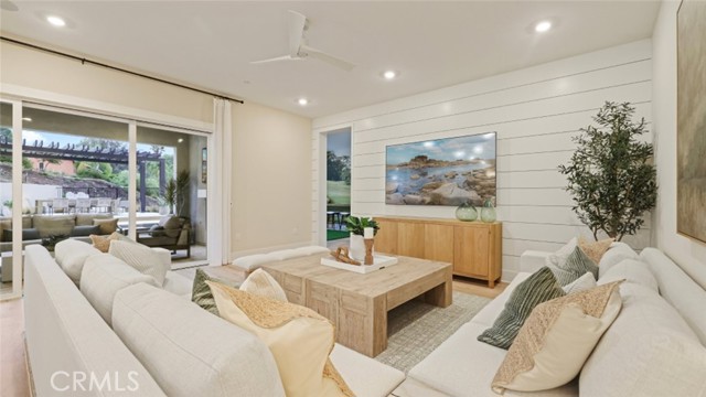 Image 7 of 37 For 21407 Zaca Court