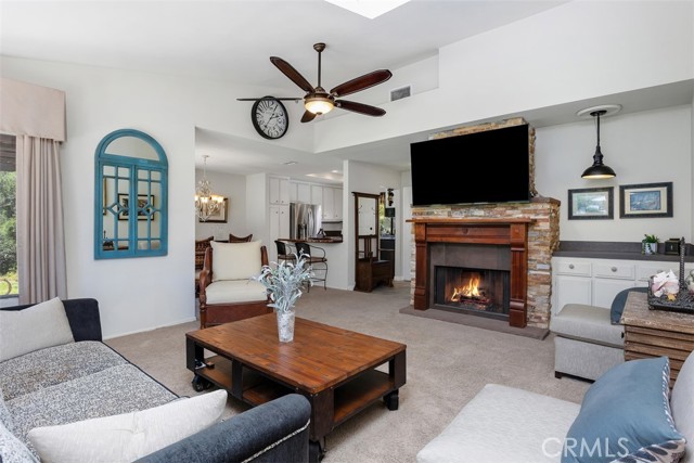 4119 Oak Island Lane, Fallbrook CA: https://media.crmls.org/medias/168611e9-dfde-4842-b2ca-45107d5f8a14.jpg