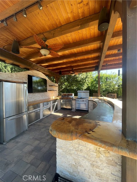 Detail Gallery Image 36 of 40 For 17183 Sunburst, –,  CA 91325 - 3 Beds | 4/1 Baths